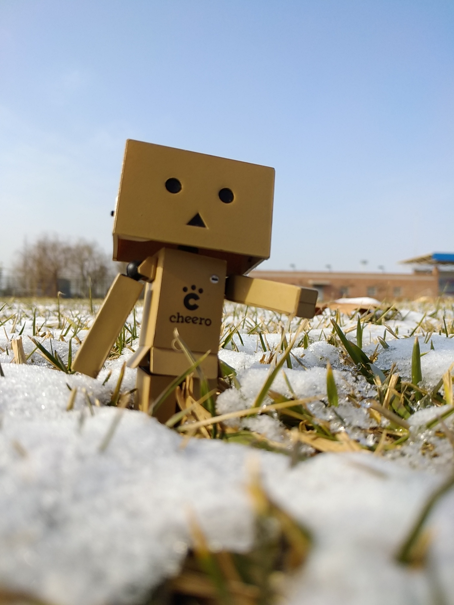 【微观世界】我的纸盒人和冬天的故事