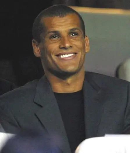 zinho，十号为巴黎王子拉易98世界杯，第十二届九号罗纳尔多，十号里瓦尔多